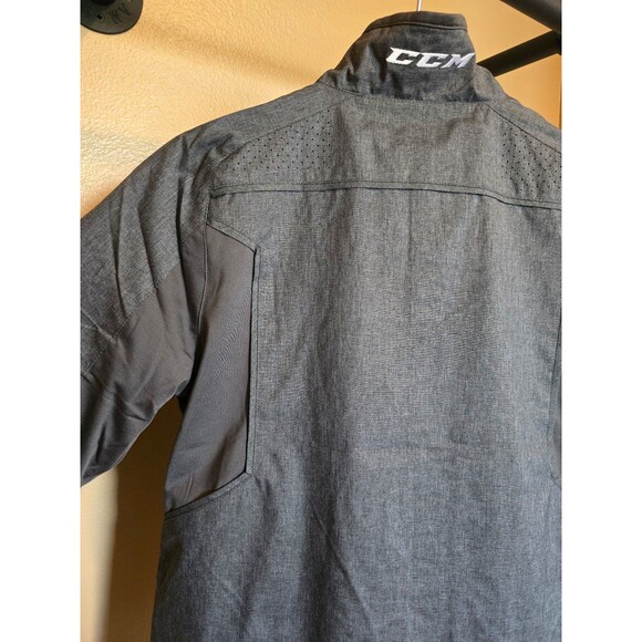 CCM tactical cool youth grey warm up jacket NWT (hockey jacket) size lar… - Picture 11 of 12